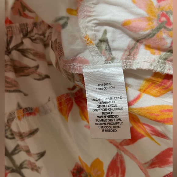 DEREK HEART Tropical Floral Tie Strap Vnevck Junior Tank Top Size Medium - Picture 6 of 6